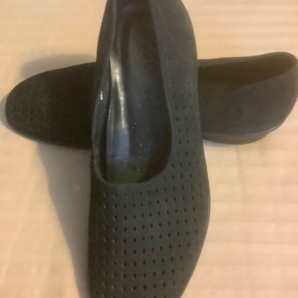 Ecco Shoes